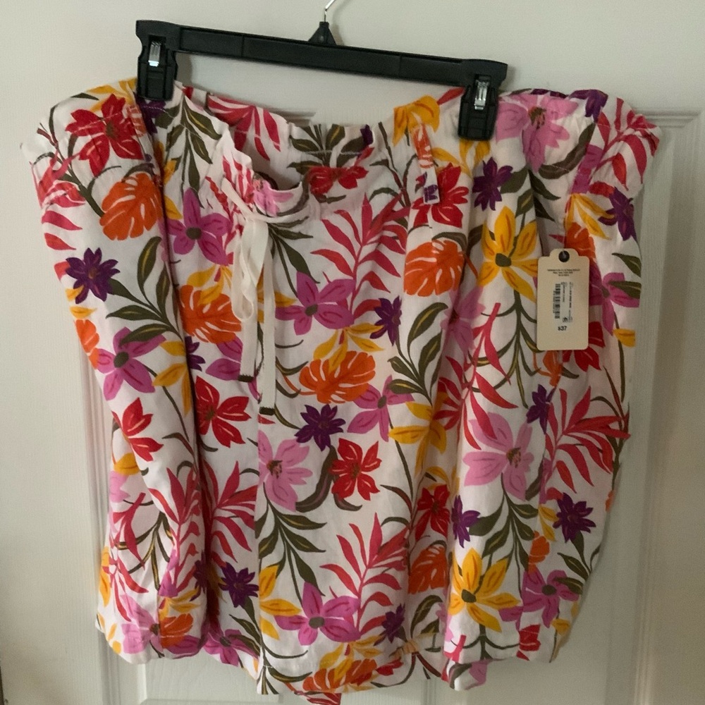 St. John's Bay NWT Drawstring Floral Linen Plus Shorts 3x